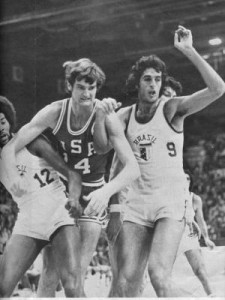 Tommy Burleson Quelle est sa taille