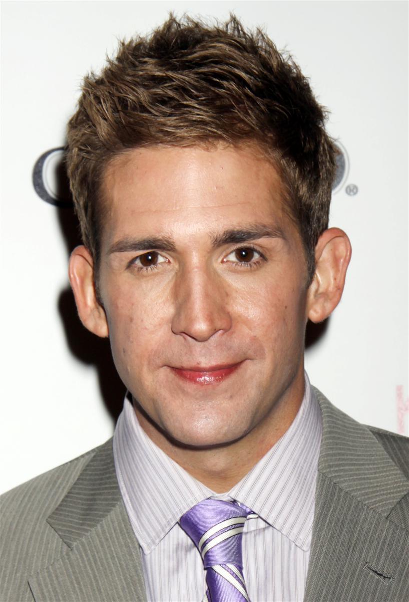 Eric Szmanda Quelle est sa taille