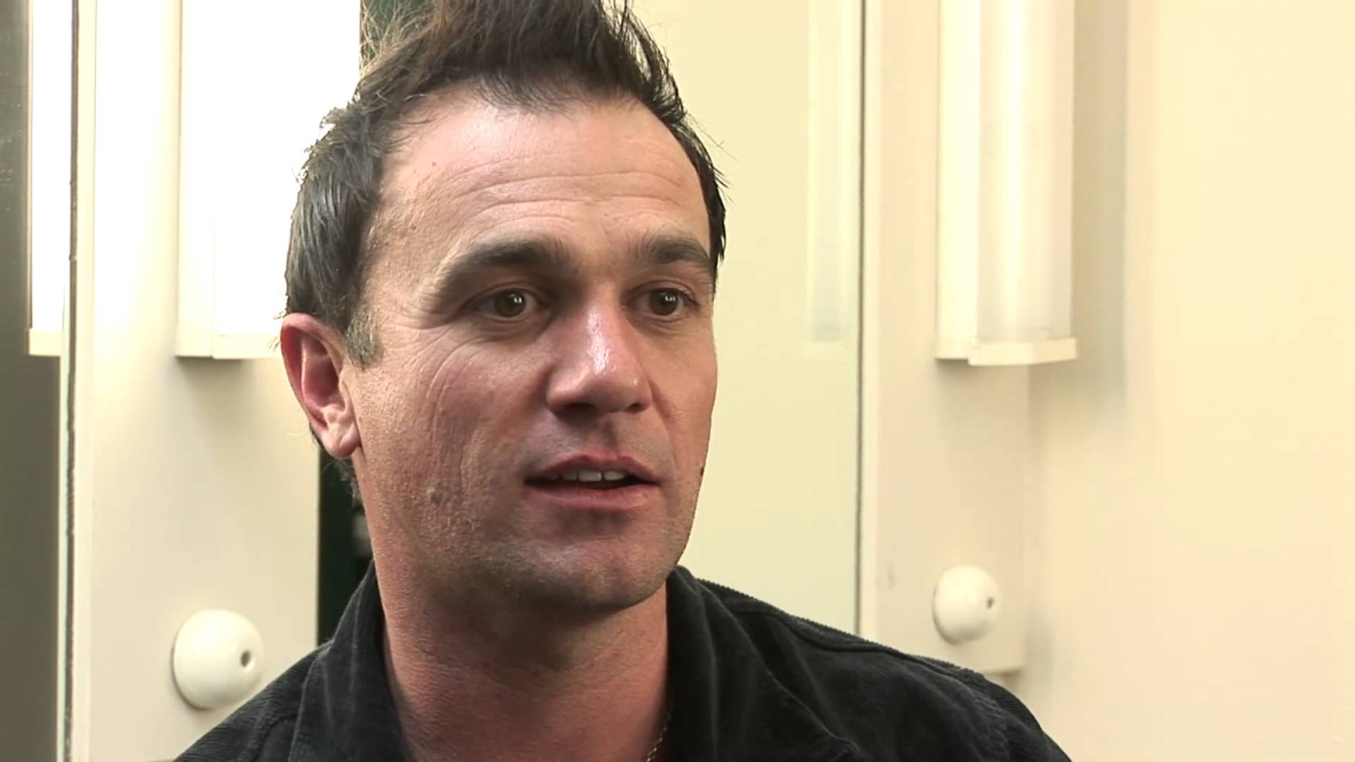 Shannon Noll - Quelle est sa taille