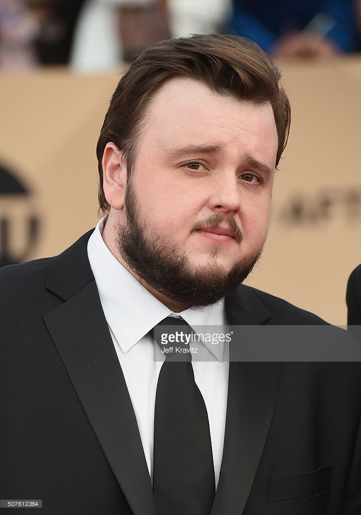 John BradleyWest Quelle est sa taille